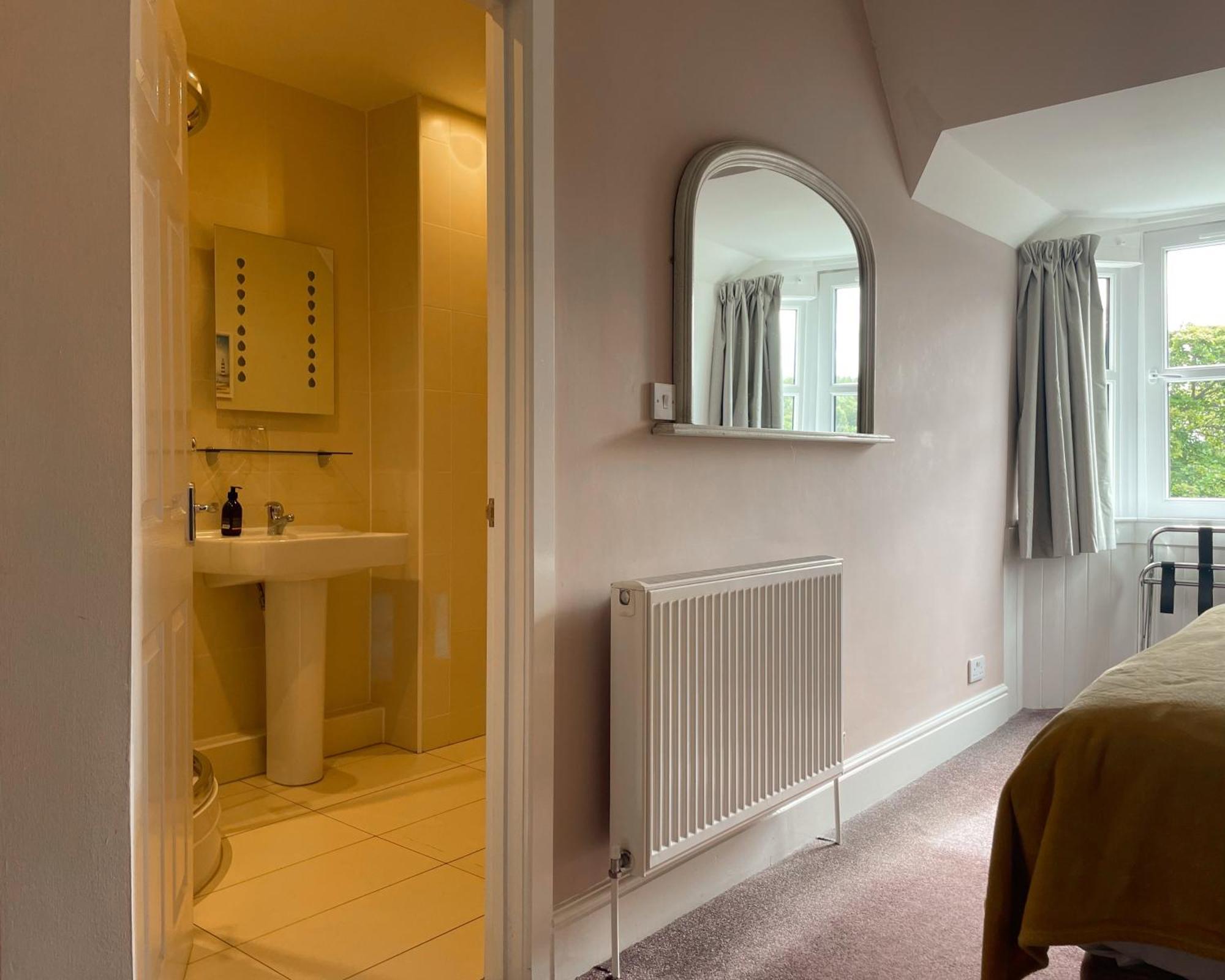 The Speyside And Restaurant Hotel